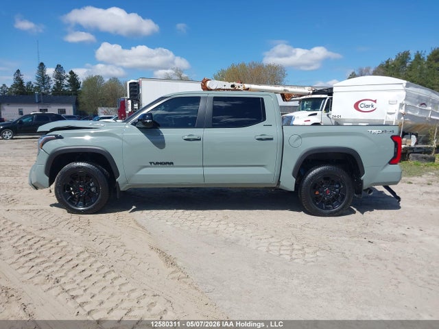 Продажа на аукционе авто 2026 Toyota Tundra Crewmax Limited/crewmax Platinum/crewmax 1794/crewmax Trd Pro, vin: 5TFWC5DB7TX126801, номер лота: 12580311