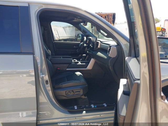 Продажа на аукционе авто 2026 Toyota Tundra Crewmax Limited/crewmax Platinum/crewmax 1794/crewmax Trd Pro, vin: 5TFWC5DB7TX126801, номер лота: 12580311