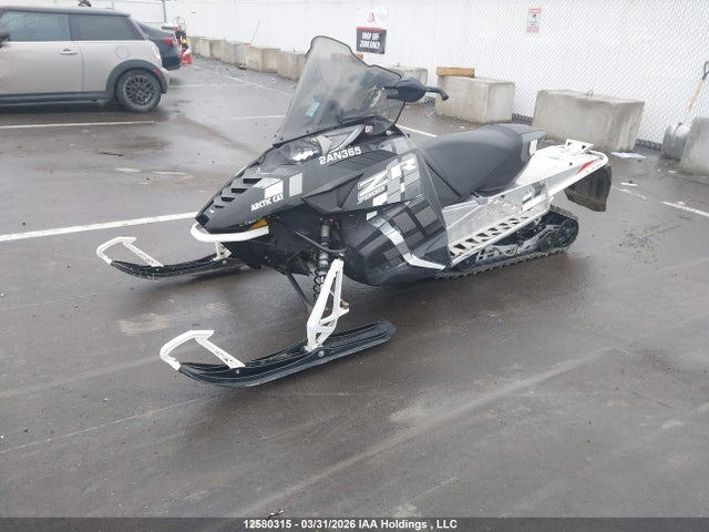 4UF17SNW2HT102881 Arctic Cat Arctic Cat
