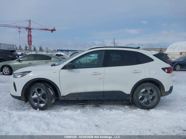 2025 Ford Escape St Line მანქანა იყიდება აუქციონზე, vin: 1FMCU9MZ6SUA85559, აუქციონის ნომერი: 12580329