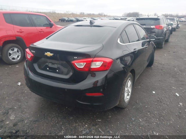 12580349 :رقم المزاد ، 1G1BE5SM1J7150787 vin ، 2018 Chevrolet Cruze Lt Auto مزاد بيع