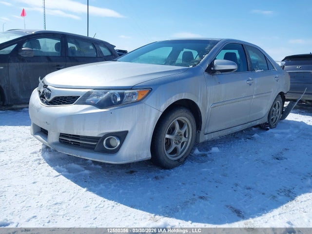 2014 Toyota Camry Se მანქანა იყიდება აუქციონზე, vin: 4T1BF1FK0EU731769, აუქციონის ნომერი: 12580356