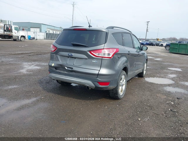 1FMCU9GX7EUD67658 Ford ESCAPE SE