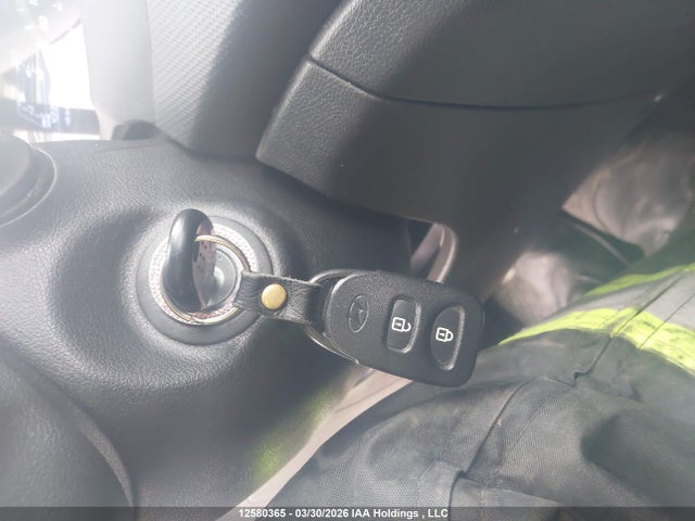KMHCT5AE0FU221624 Hyundai ACCENT GS