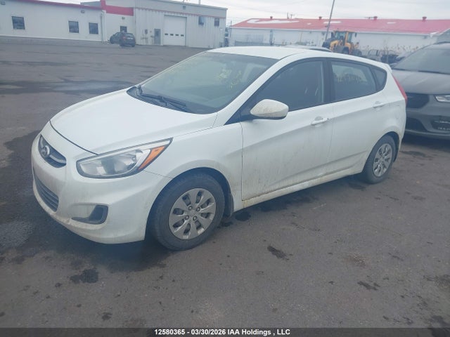 KMHCT5AE0FU221624 Hyundai ACCENT GS