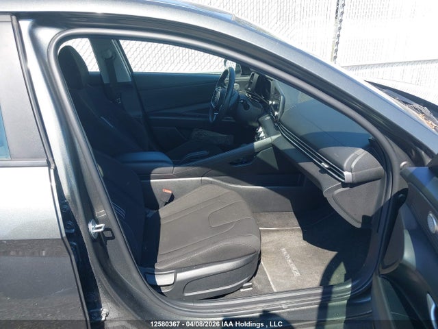 KMHLM4AG3PU547833 Hyundai ELANTRA SEL