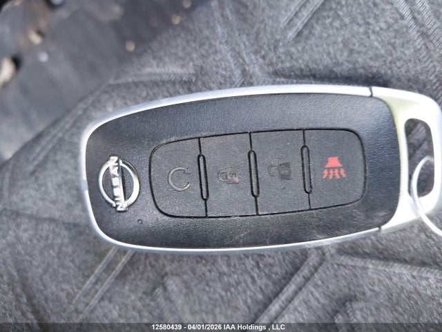 Nissan KICKS SV 2025 3N8AP6CB3SL399559 Image 11
