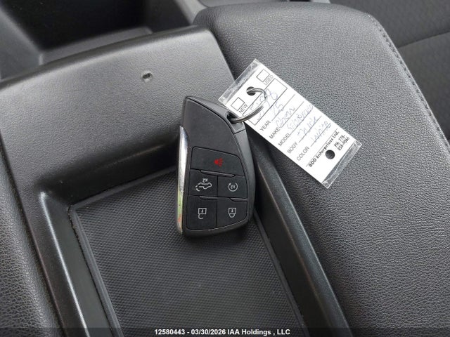 Продажа на аукционе авто 2025 Chevrolet Silverado K1500 Lt, vin: 2GCUKDED3S1122423, номер лота: 12580443
