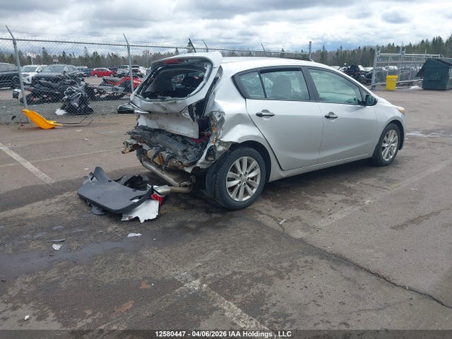 12580447 :رقم المزاد ، KNAFK5A83F5427283 vin ، 2015 Kia Forte 2.0l Lx+ مزاد بيع