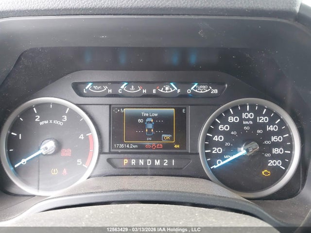 1FT8W3BT5JEC72526 Ford F-350 Xlt