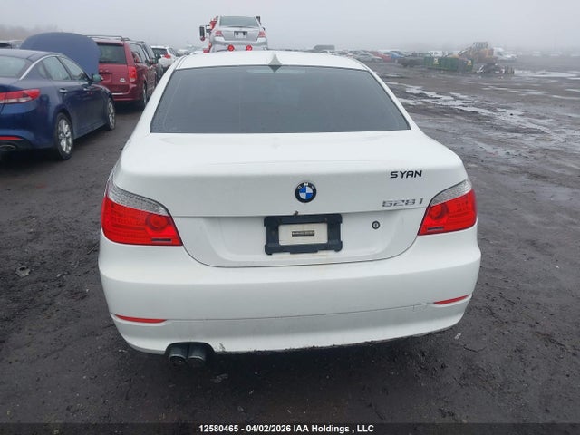 12580465 :رقم المزاد ، WBANU53599C121567 vin ، 2009 Bmw 528i مزاد بيع