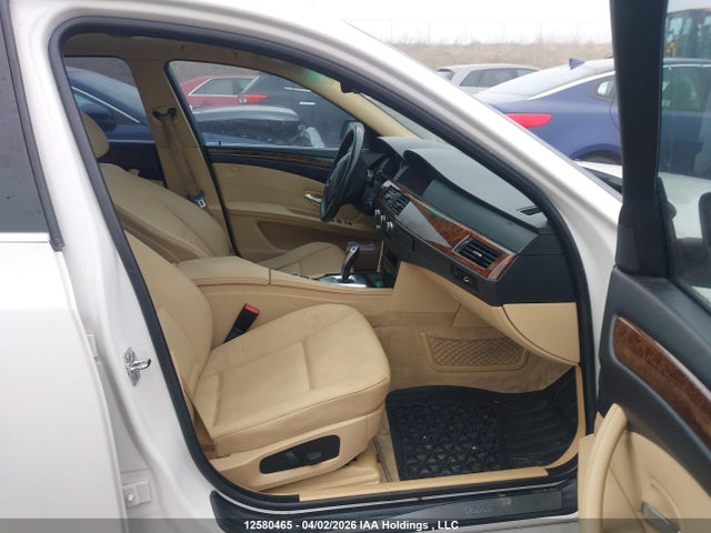 12580465 :رقم المزاد ، WBANU53599C121567 vin ، 2009 Bmw 528i مزاد بيع