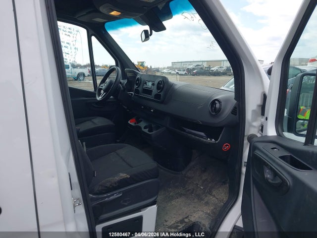 W1Y4KCHY5RP705223 Mercedes-Benz Sprinter 2500