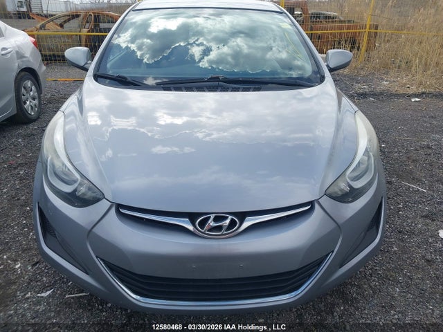 5NPDH4AE8GH675815 Hyundai ELANTRA GL