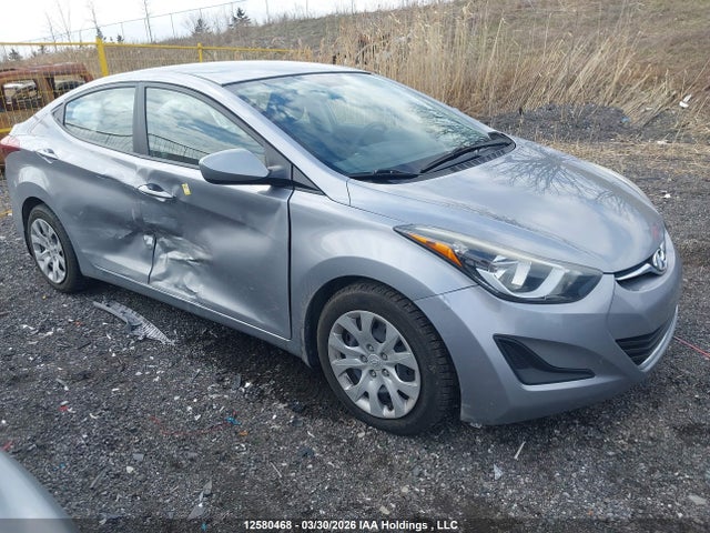 5NPDH4AE8GH675815 Hyundai ELANTRA GL
