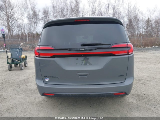 2C4RC3BG0NR127113 Chrysler Pacifica Touring L