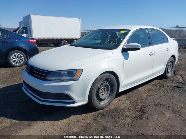 3VW167AJ5GM275709 Volkswagen JETTA S