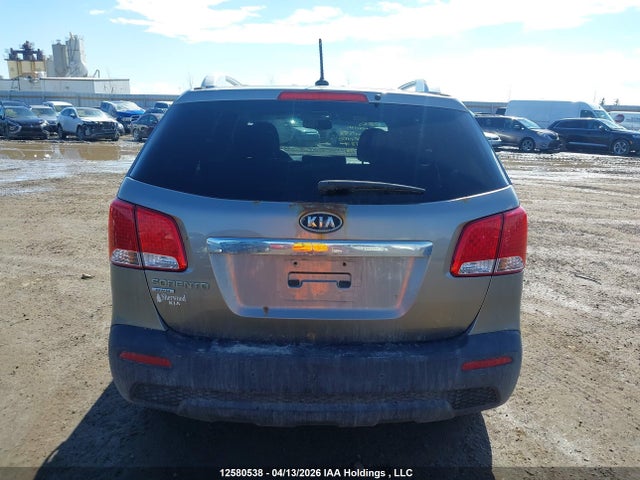 Продажа на аукционе авто 2011 Kia Sorento Lx V6, vin: 5XYKTDA21BG078887, номер лота: 12580538