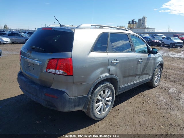 Продажа на аукционе авто 2011 Kia Sorento Lx V6, vin: 5XYKTDA21BG078887, номер лота: 12580538
