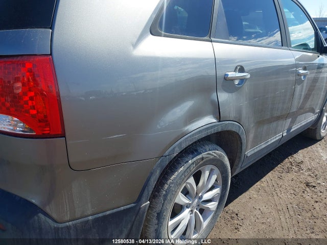 Продажа на аукционе авто 2011 Kia Sorento Lx V6, vin: 5XYKTDA21BG078887, номер лота: 12580538