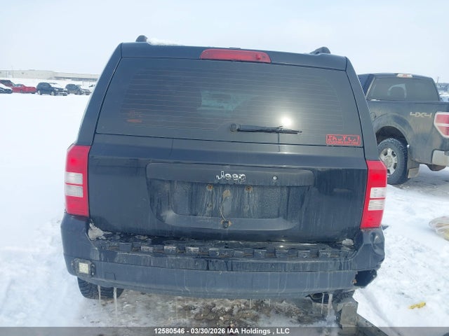 1C4NJPAB1GD800059 Jeep Patriot Sport/north