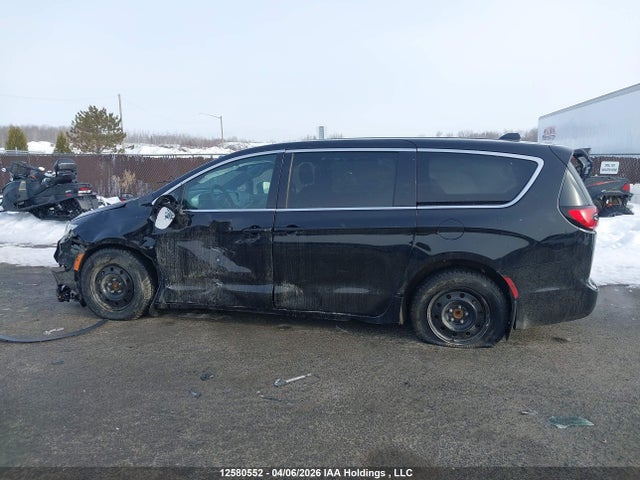 Aukcja sprzedaży 2024 Chrysler Pacifica Touring, vin: 2C4RC1FG0RR184626, numer aukcji: 12580552