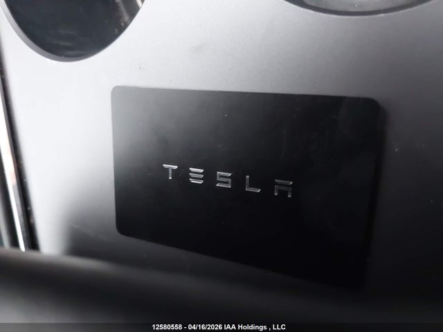 12580558 :رقم المزاد ، 7SAYGDEE2PF773531 vin ، 2023 Tesla Model Y مزاد بيع