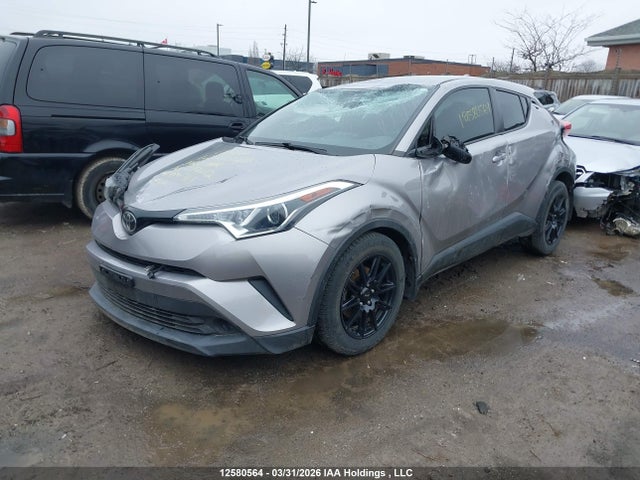 2018 Toyota C-hr Xle მანქანა იყიდება აუქციონზე, vin: NMTKHMBX9JR019212, აუქციონის ნომერი: 12580564