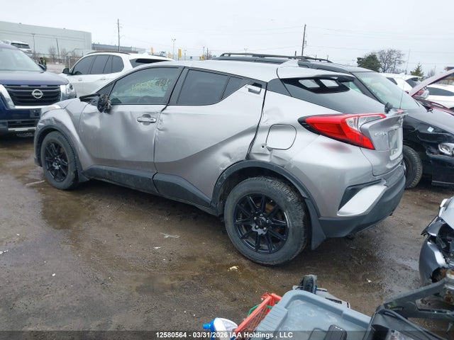 2018 Toyota C-hr Xle მანქანა იყიდება აუქციონზე, vin: NMTKHMBX9JR019212, აუქციონის ნომერი: 12580564