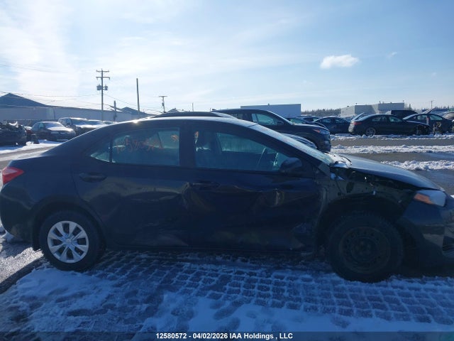 2T1BURHE1KC143923 Toyota COROLLA CE