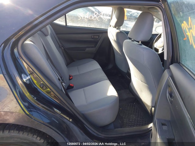 2T1BURHE1KC143923 Toyota COROLLA CE