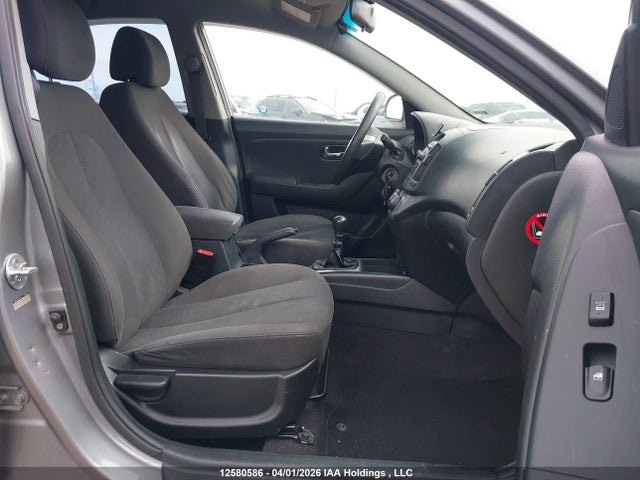 12580586 :رقم المزاد ، KMHDU4BDXAU153617 vin ، 2010 Hyundai Elantra Blue/gls/se مزاد بيع