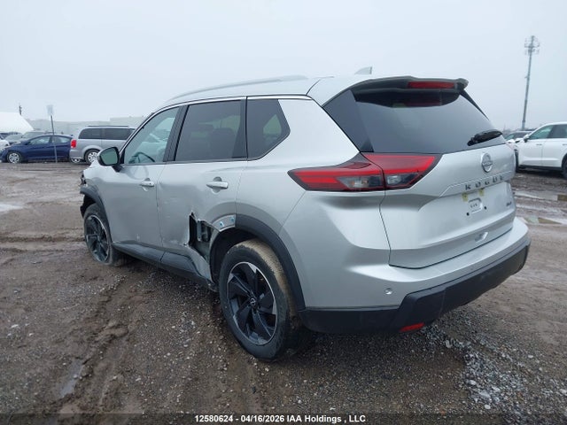 JN8BT3BB0SW159041 Nissan Rogue Sv/rock Creek