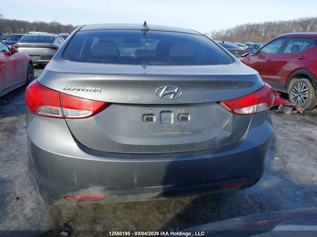 2012 Hyundai Elantra Gl მანქანა იყიდება აუქციონზე, vin: 5NPDH4AE4CH116949, აუქციონის ნომერი: 12560195