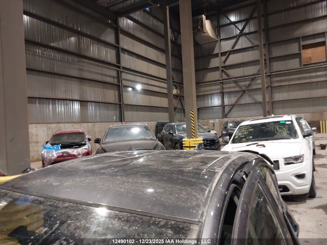 JTDKDTB3XF1583718 Toyota Prius C Technology