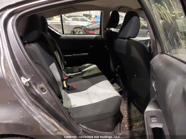 JTDKDTB3XF1583718 Toyota Prius C Technology