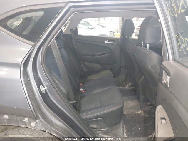 KM8J23A40KU027515 Hyundai Tucson Essential W/safety Package