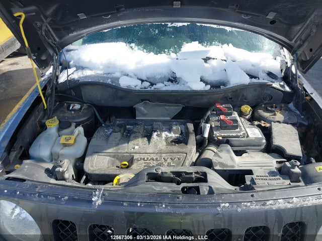 12567306 :رقم المزاد ، 1C4NJRAB8GD588529 vin ، 2016 Jeep Patriot Sport/north مزاد بيع