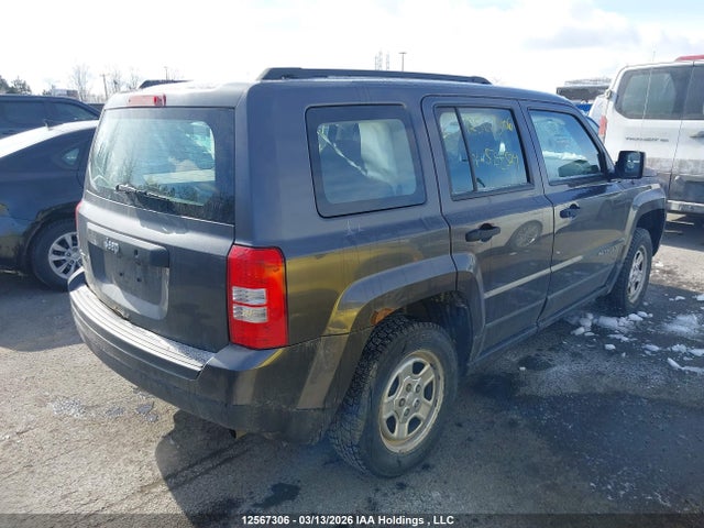 12567306 :رقم المزاد ، 1C4NJRAB8GD588529 vin ، 2016 Jeep Patriot Sport/north مزاد بيع