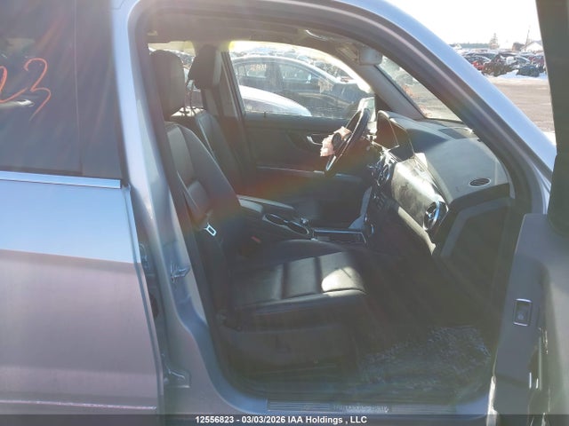 WDCGG8JB2EG211833 Mercedes-Benz Glk 350 4matic