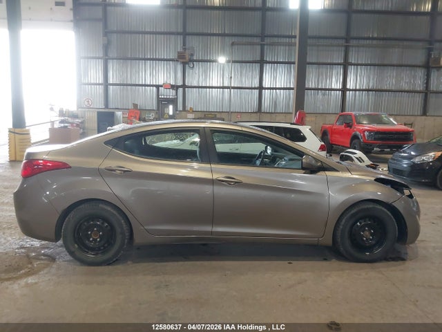 Продажа на аукционе авто 2012 Hyundai Elantra Gls/limited, vin: 5NPDH4AE0CH104586, номер лота: 12580637