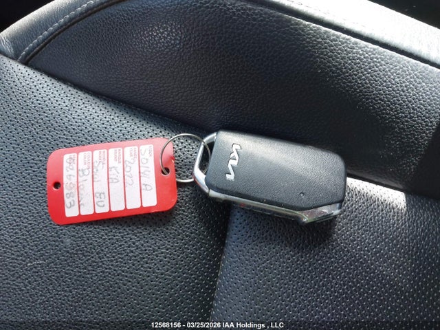 KNDJ33A13N7026983 KIA Soul Ev Limited