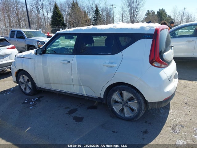 KNDJ33A13N7026983 KIA Soul Ev Limited