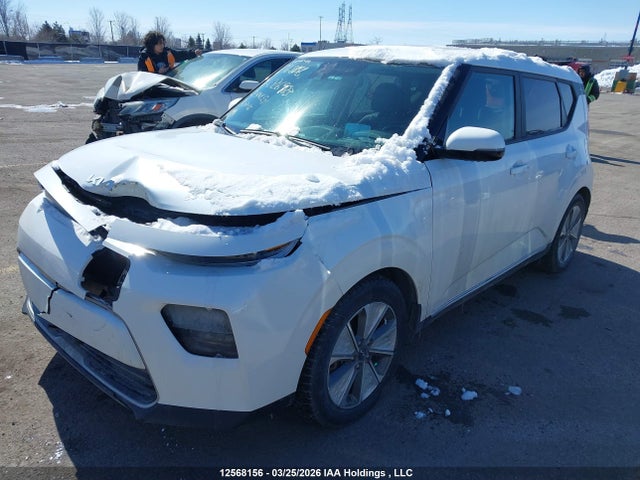 KNDJ33A13N7026983 KIA Soul Ev Limited