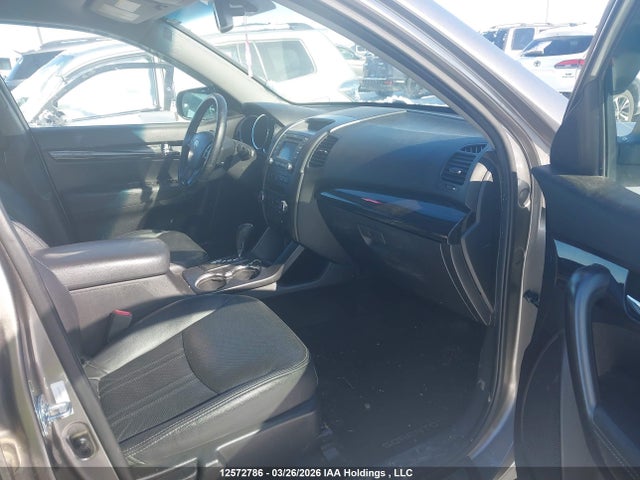 2013 Kia Sorento Ex მანქანა იყიდება აუქციონზე, vin: 5XYKUDA22DG347608, აუქციონის ნომერი: 12572786