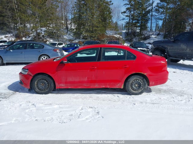 2014 Volkswagen Jetta 2.0l Trendline+ მანქანა იყიდება აუქციონზე, vin: 3VW2K7AJ3EM414846, აუქციონის ნომერი: 12580643