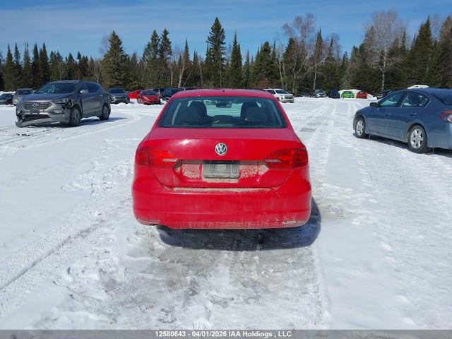2014 Volkswagen Jetta 2.0l Trendline+ მანქანა იყიდება აუქციონზე, vin: 3VW2K7AJ3EM414846, აუქციონის ნომერი: 12580643
