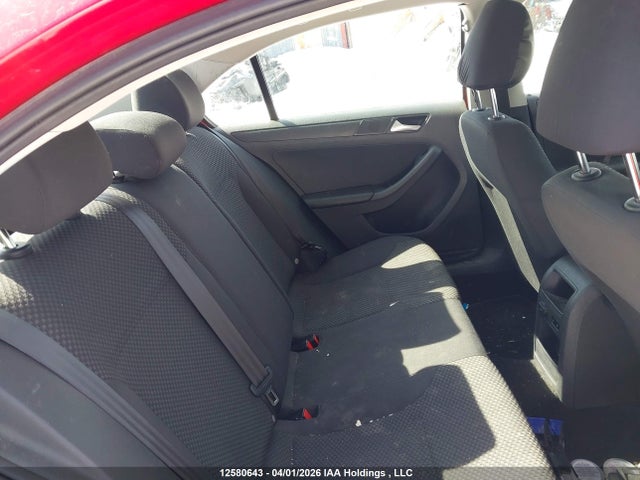 2014 Volkswagen Jetta 2.0l Trendline+ მანქანა იყიდება აუქციონზე, vin: 3VW2K7AJ3EM414846, აუქციონის ნომერი: 12580643