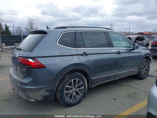 Aukcja sprzedaży 2018 Volkswagen Tiguan Comfortline, vin: 3VV2B7AX7JM179676, numer aukcji: 12580660