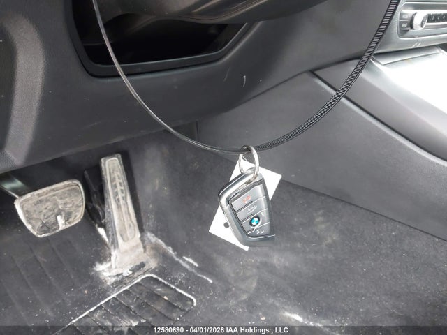 WBA5P9C0XNFM78977 BMW 330e Xdrive